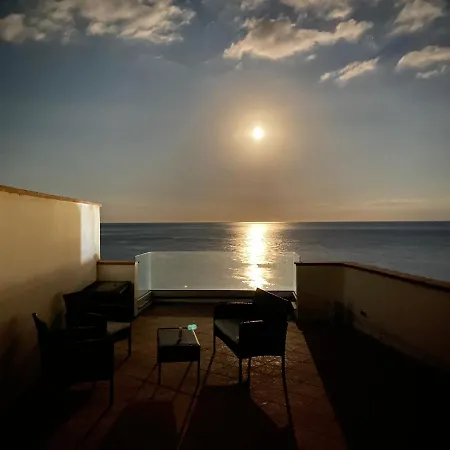 Penthouse Marisol 2floors, * Letojanni